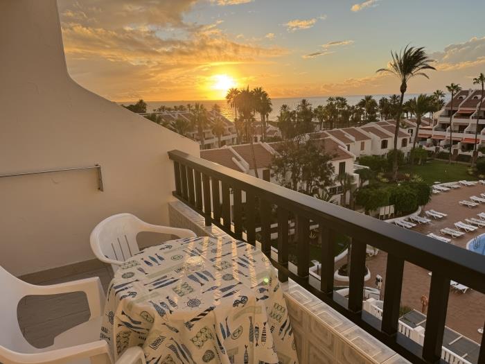 Tenerife: la destinazione perfetta per una fuga romantica in una casa vacanza